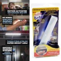 Светодиодна лампа със сензор на батерии 3W