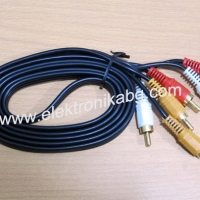 Кабел 3 на 3 мъжки чинча 4.5mm / 1.5м