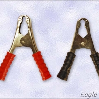 Акумулаторна щипка 100А